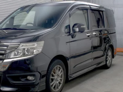 Honda STEPWGN SPADA