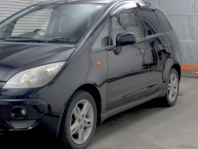 Mitsubishi Colt Plus