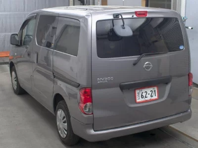 Nissan NV200 VANETTE VAN