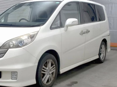 Honda STEPWGN SPADA