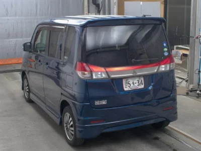 Mitsubishi Delica D:2