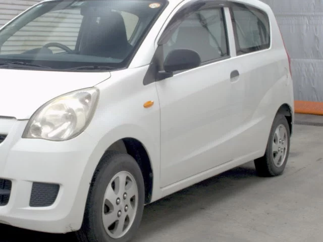 Daihatsu Mira  с аукциона в Японии