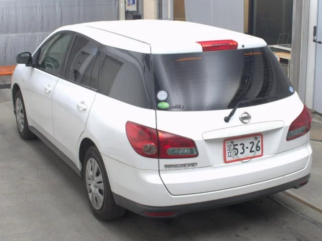 Nissan Wingroad  с аукциона в Японии