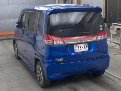Mitsubishi Delica D:2