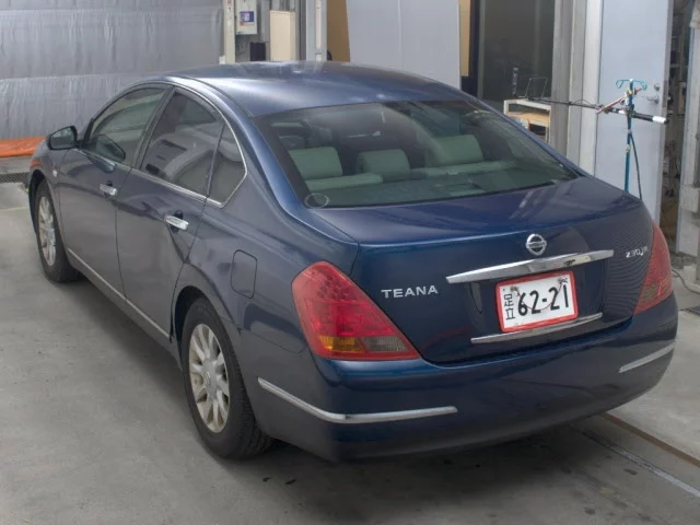 Nissan Teana  с аукциона в Японии