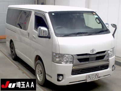 Toyota HiAce Van