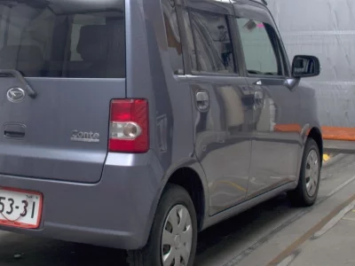 Daihatsu Move Conte