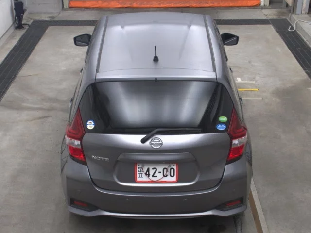 Nissan Note  с аукциона в Японии