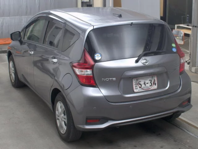 Nissan Note  с аукциона в Японии