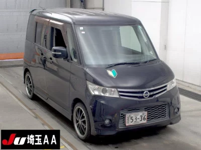 NISSAN ROOX