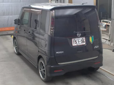NISSAN ROOX