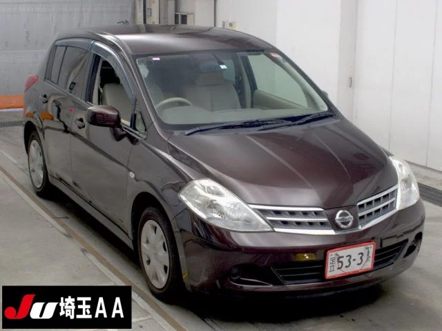 Nissan Tiida  с аукциона в Японии