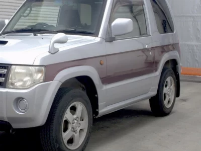Mitsubishi Pajero Mini