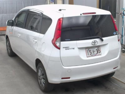 Toyota Passo Sette