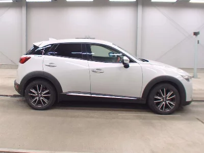 MAZDA CX-3