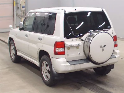 Mitsubishi Pajero iO