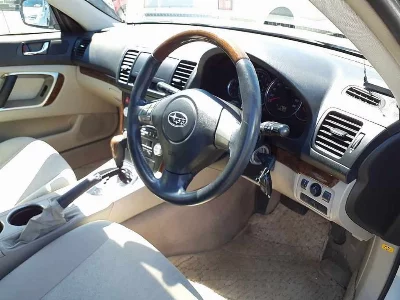 Subaru Legacy B4