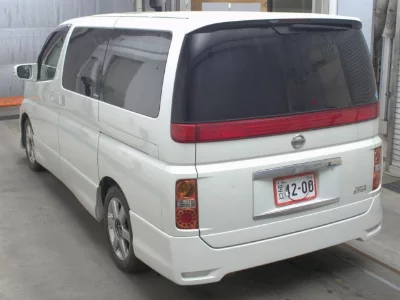Nissan Elgrand