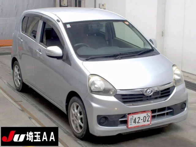 Daihatsu Mira e:S  с аукциона в Японии