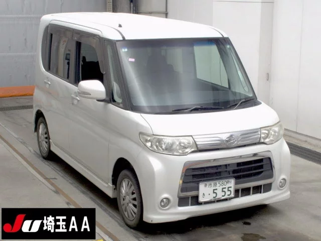 Daihatsu Tanto  с аукциона в Японии