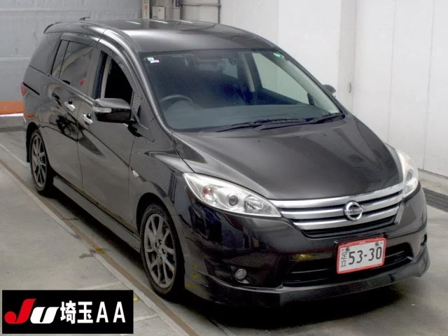 Nissan Lafesta  с аукциона в Японии