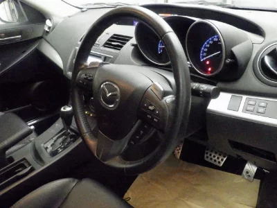 MAZDA AXELA SPORT