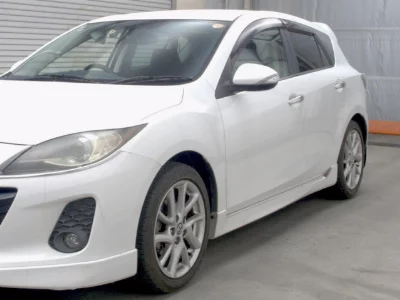 MAZDA AXELA SPORT