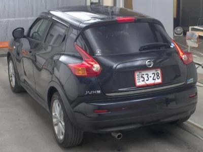 NISSAN JUKE