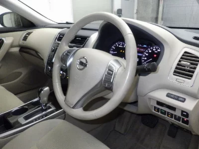 NISSAN TEANA