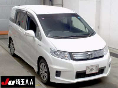 HONDA FREED SPIKE