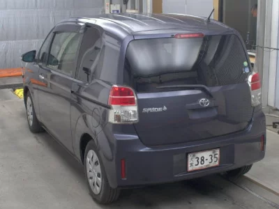TOYOTA SPADE