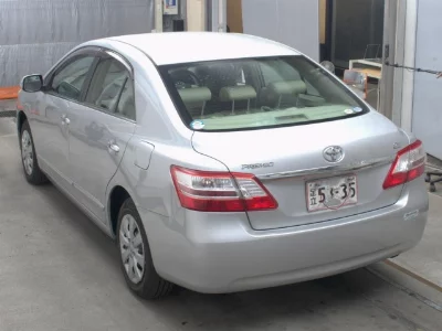 TOYOTA PREMIO