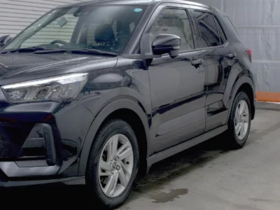 DAIHATSU ROCKY