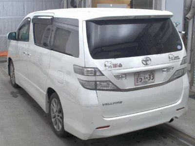 TOYOTA VELLFIRE