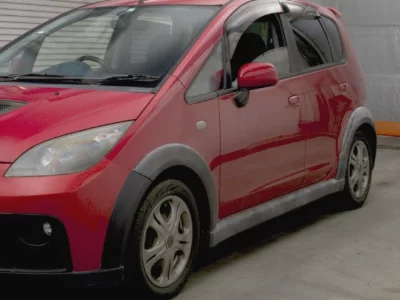 MITSUBISHI COLT