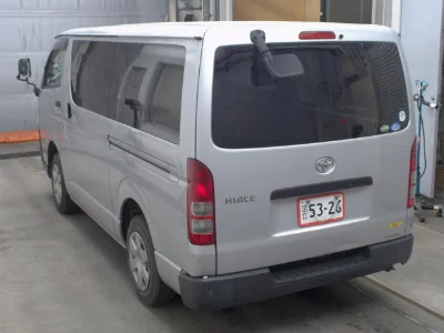 Toyota HiAce Van