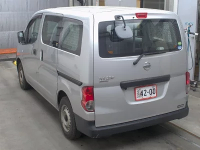 Nissan NV200 VANETTE VAN