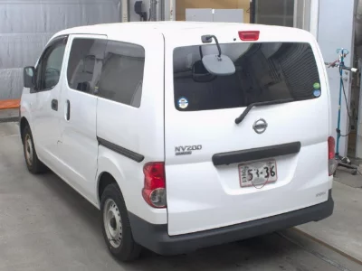 Nissan NV200 VANETTE VAN