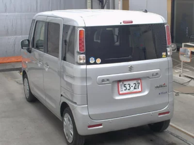 Suzuki Spacia
