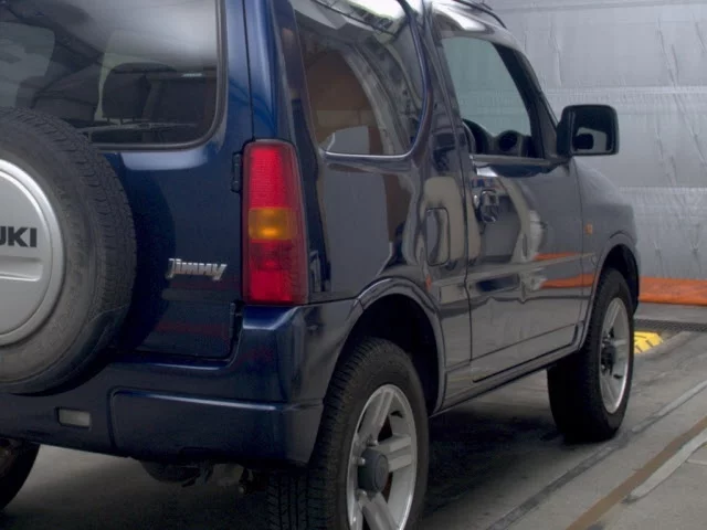 Suzuki Jimny Wide  с аукциона в Японии