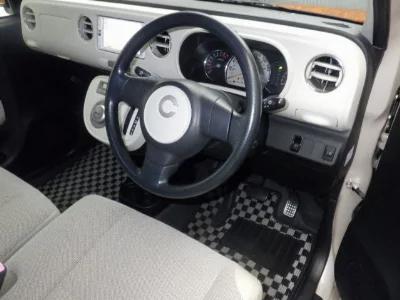 Daihatsu Mira Cocoa