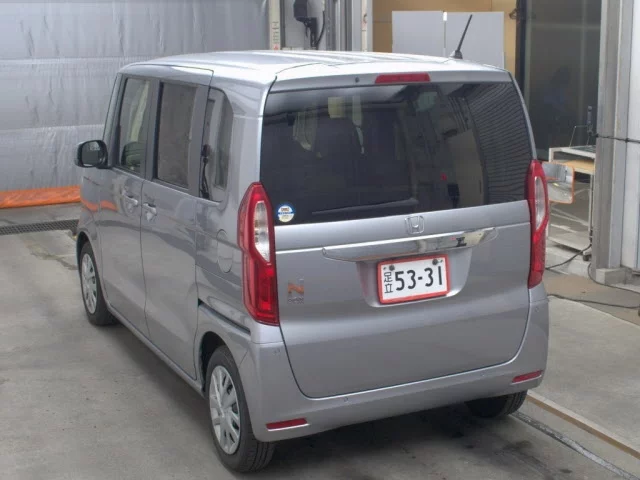 Honda N-Box  с аукциона в Японии
