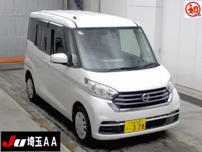 NISSAN DAYZ ROOX