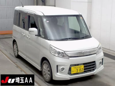 Suzuki Spacia