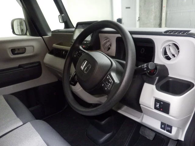 Honda N-Box  с аукциона в Японии