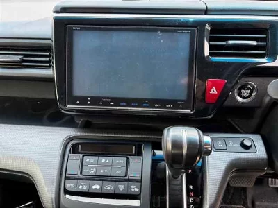 HONDA STEPWGN SPADA