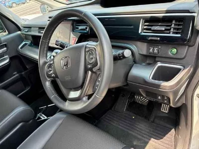 HONDA STEPWGN SPADA