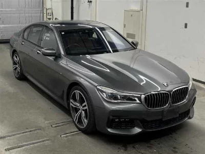 BMW 7 SERIES