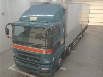 MITSUBISHI FUSO