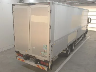 MITSUBISHI FUSO